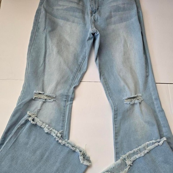 Light Wash Distressed‎ Flare Jeans - Picture 1 of 6